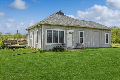 3031 Clanton Crk, Peru, IA 50222