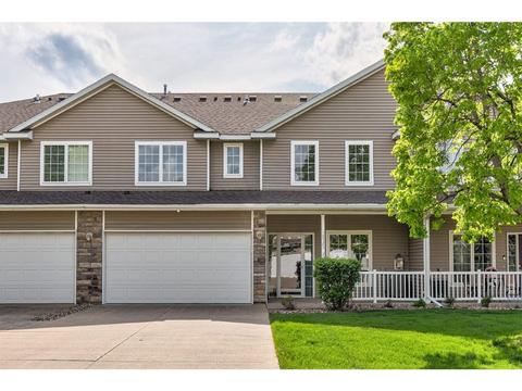 10525 Hickory Dr #2, Urbandale, IA 50322