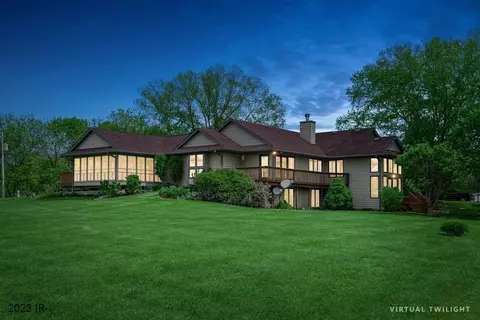 7620 115th Ave, Indianola, IA 50125