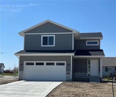 5437 Brook View Ave, Des Moines, IA 50317