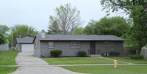209 Mathews Dr, Gilbert, IA 50105