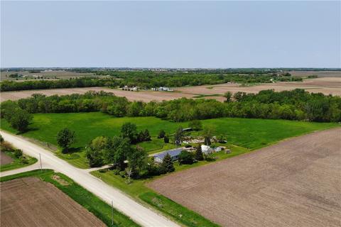 21001 130th St, Perry, IA 50220