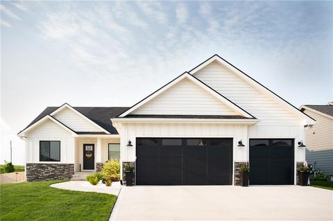 3000 Partlow St, Norwalk, IA 50211
