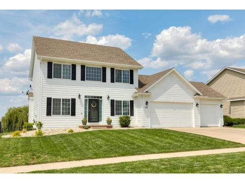 1708 Crabapple Ln, Granger, IA 50109