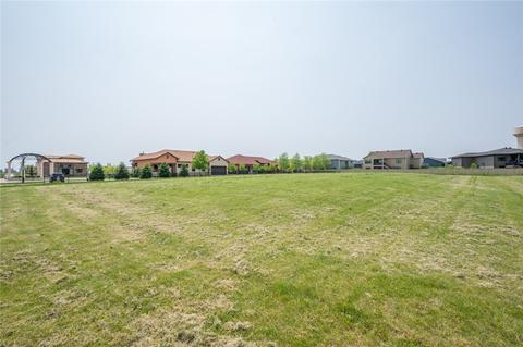 10127 Bella Strada Ln, Johnston, IA 50131