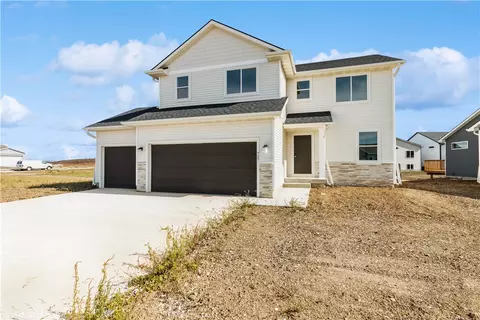 727 NE Deerfield Dr, Ankeny, IA 50021