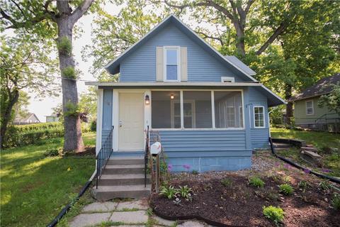 1547 31st St, Des Moines, IA 50311