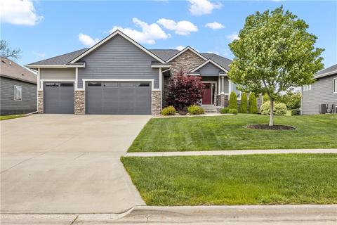 3916 NE Bellagio Cir, Ankeny, IA 50021