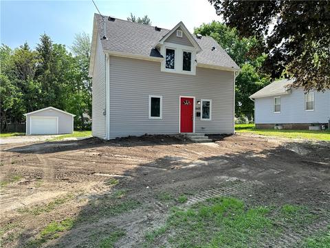 1507 Milton Ave, Des Moines, IA 50316