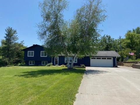 2668 260th St, Marshalltown, IA 50158