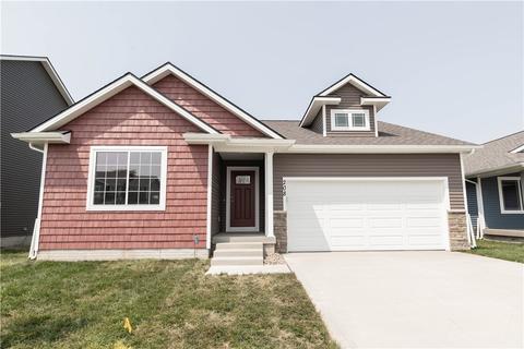 208 NE Adams Ave, Elkhart, IA 50073