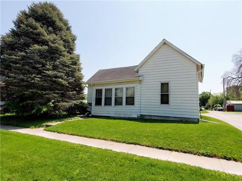 509 E 1st Ave, Indianola, IA 50125