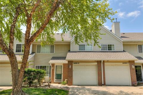 4400 104th St #3, Urbandale, IA 50322