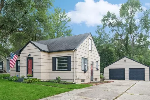 2312 Watrous Ave, Des Moines, IA 50321