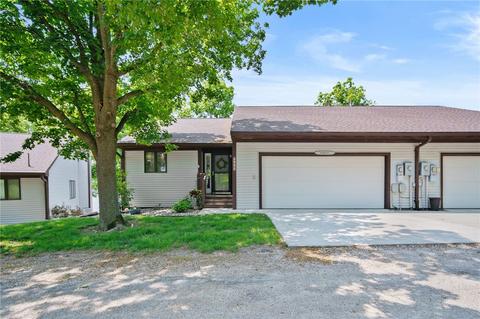 4946 Jule Dr, Panora, IA 50216