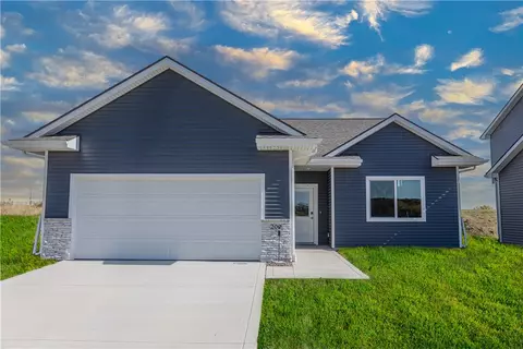 200 S Valley View Dr, Norwalk, IA 50211