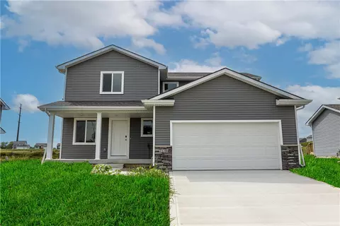 2146 26th Ave SW, Altoona, IA 50009