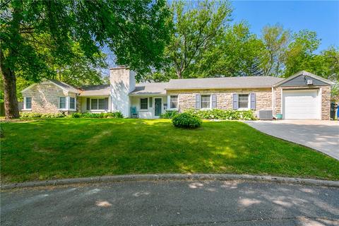 1344 Loomis Ave, Des Moines, IA 50315