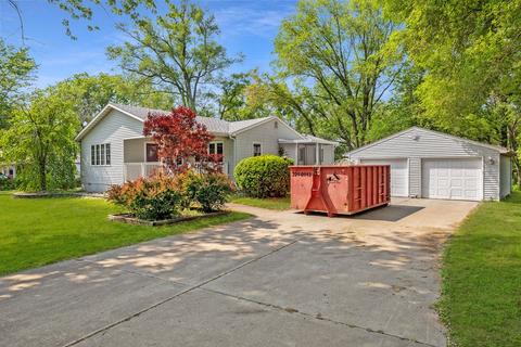 275 NW 52nd Ave, Des Moines, IA 50313