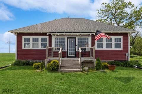 29393 County Hwy S27 Hwy, Radcliffe, IA 50230