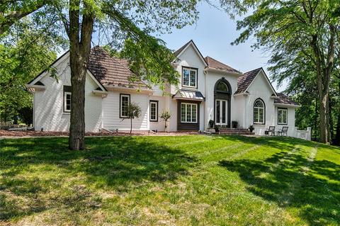 31117 Vintage Pt, Waukee, IA 50263