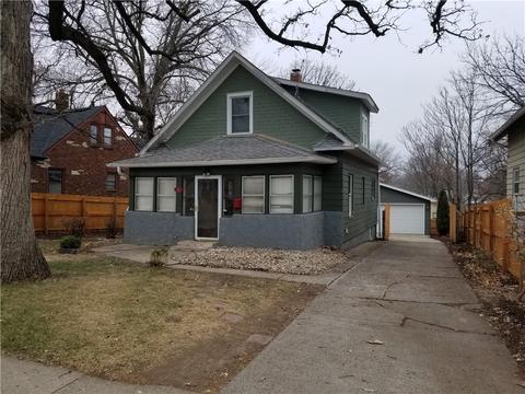 3114 SW 12th St, Des Moines, IA 50315