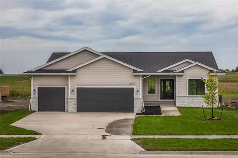 355 NW Ashley Ave, Waukee, IA 50263