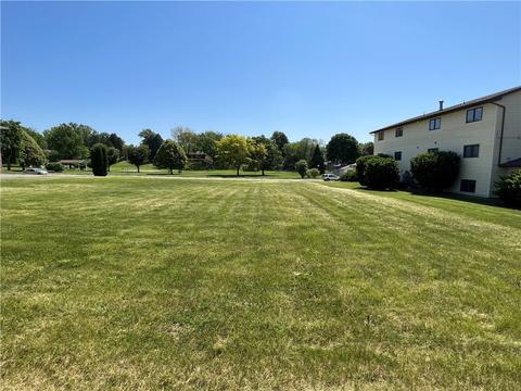 1317 W 16th St S, Newton, IA 50208