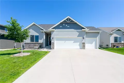 116 Aaron Ave NW, Bondurant, IA 50035