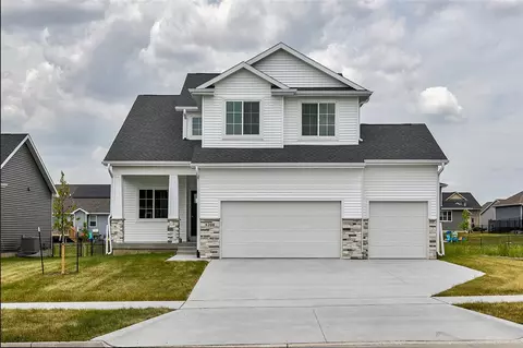 1208 NW 27th St, Ankeny, IA 50023