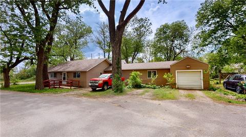 5642 SE 66th Pl, Carlisle, IA 50047
