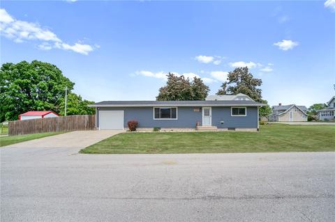 213 Elm St, Roland, IA 50236