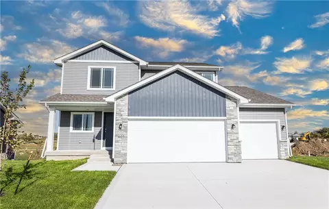 605 NW Prairie Rose Ln, Waukee, IA 50263