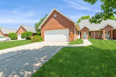 2857 Greensboro Cir, Ames, IA 50010