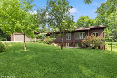 4009 Mathews Rd, Ames, IA 50014