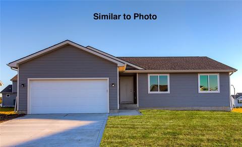 2008 Windcrest Dr, Granger, IA 50109