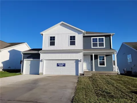 10319 Southerwick Pl, Johnston, IA 50131