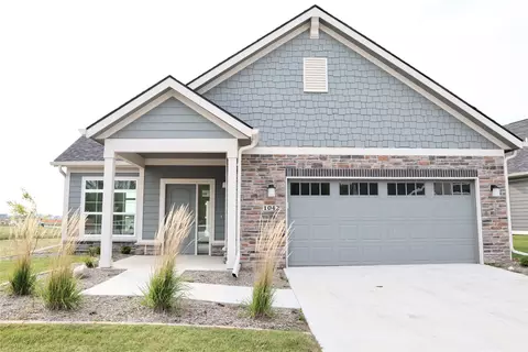 1042 NW Creekside Dr, Waukee, IA 50263
