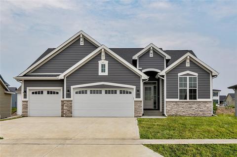 2630 Abbott Dr, Waukee, IA 50263