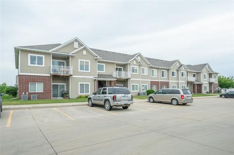 1301 N 6th St #10, Indianola, IA 50125
