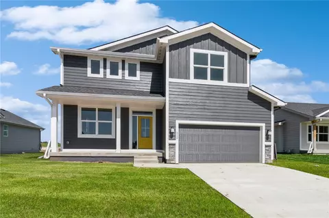 512 NE 57th Ct, Ankeny, IA 50021