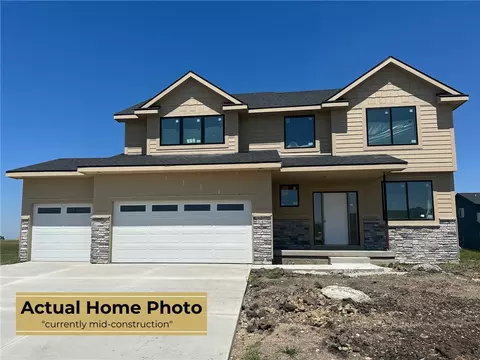 145 NW Hidden Knoll Ct, Waukee, IA 50263