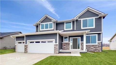 70 NW Hidden Knoll Ct, Waukee, IA 50263