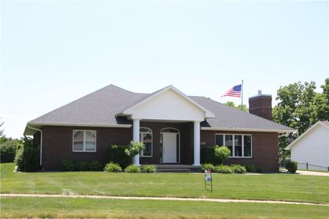 6516 Bradford Dr, West Des Moines, IA 50266