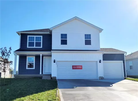 1005 Dee St SE, Bondurant, IA 50035