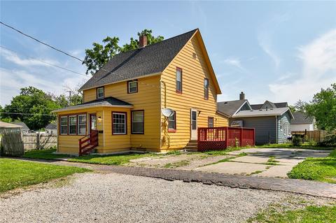 1017 E 13th St, Des Moines, IA 50316