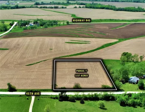 02 45th Ave, Prole, IA 50229
