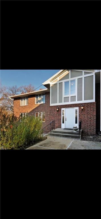 5322 Ingersoll Ave #B4, Des Moines, IA 50312