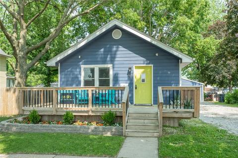 305 SW Pleasant St, Ankeny, IA 50023