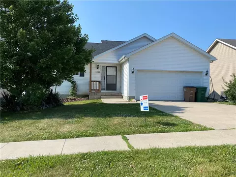 1806 Merle Huff Ave, Norwalk, IA 50211